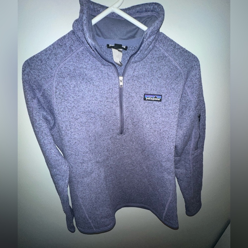 Women’s half zip Patagonia jacket